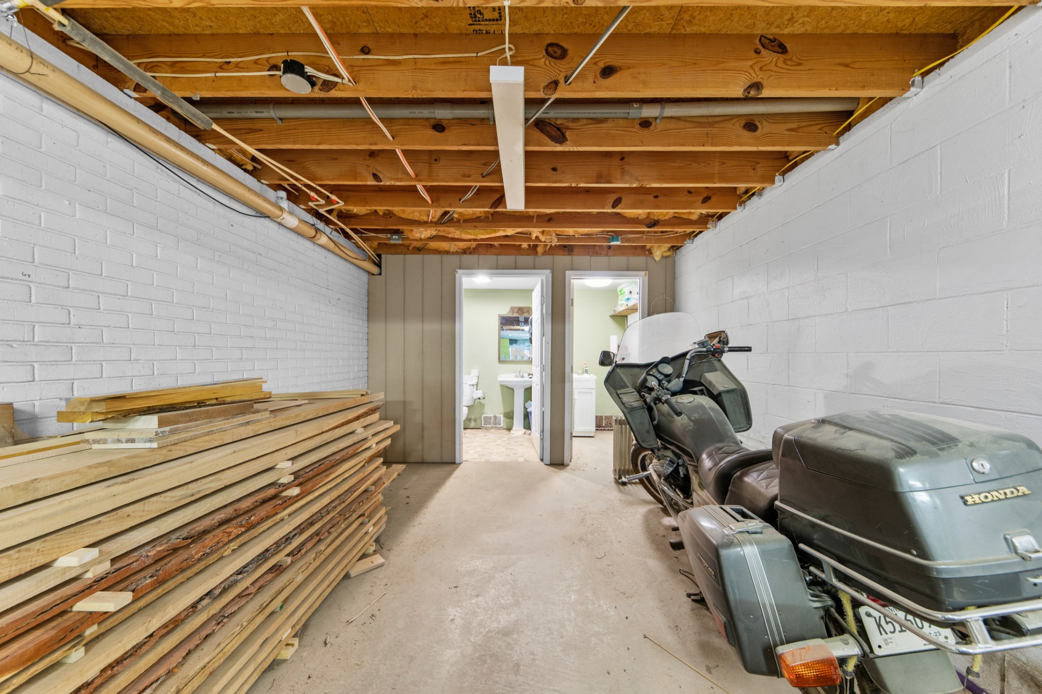 5128 Highway 100 Lyles TN 37098