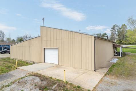 5128 Highway 100 Lyles TN 37098