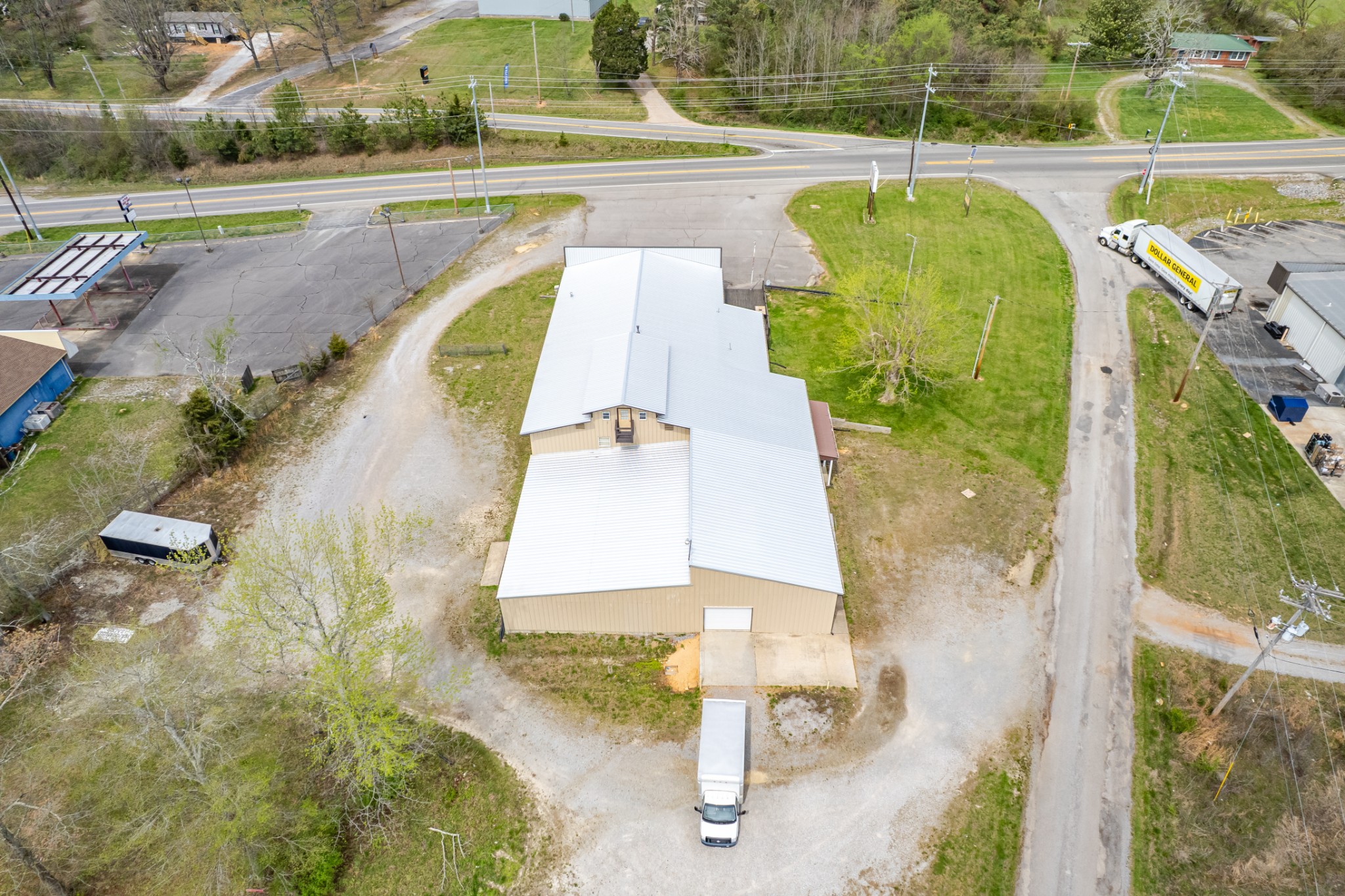 5128 Highway 100 Lyles TN 37098