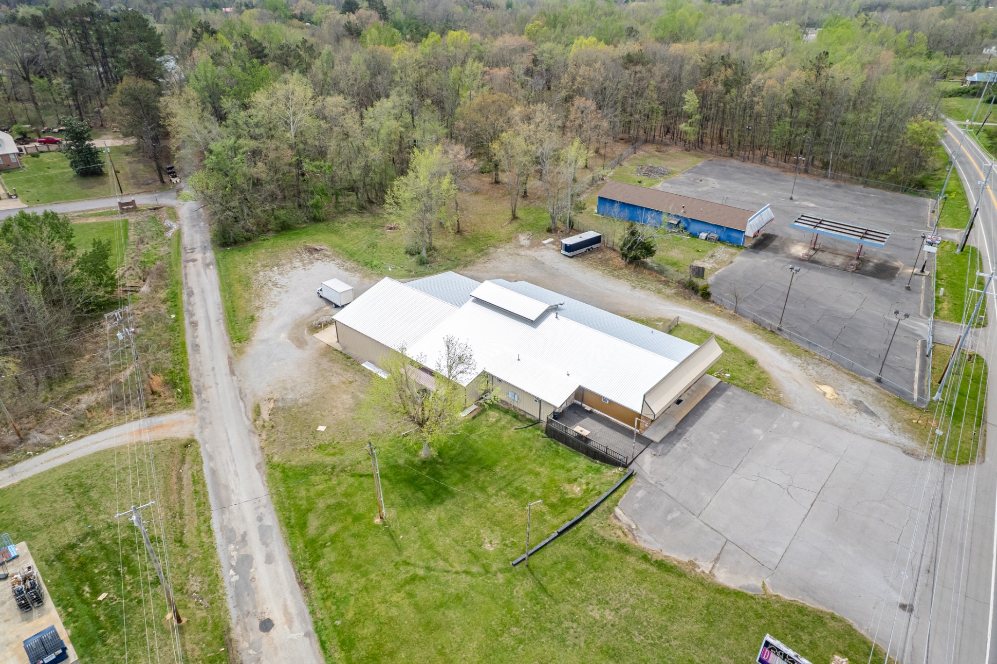5128 Highway 100 Lyles TN 37098