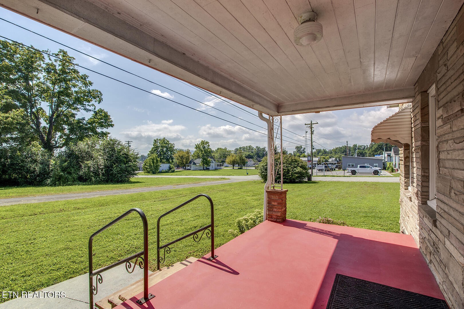 522 Court Street Wartburg TN 37887