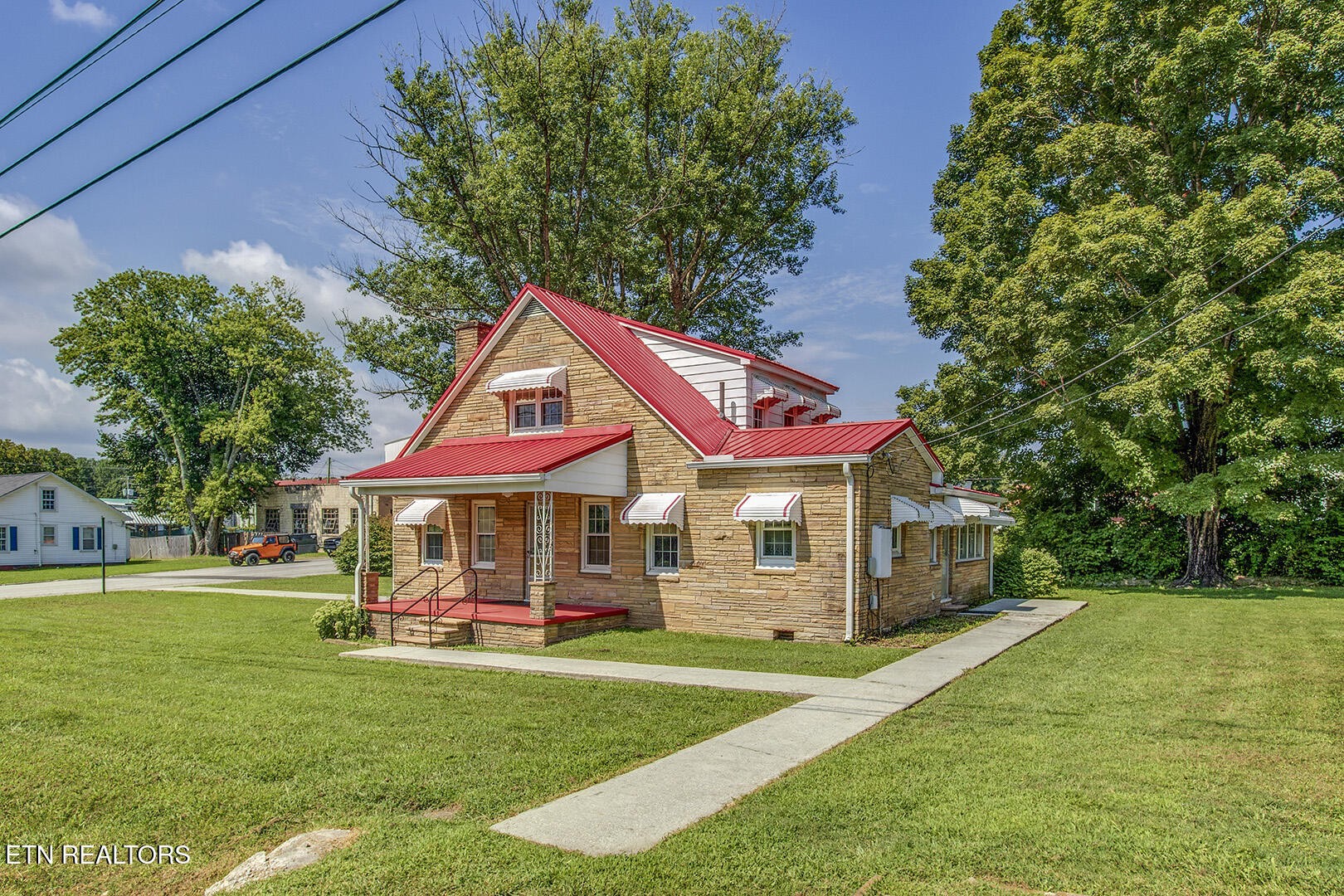 522 Court Street Wartburg TN 37887