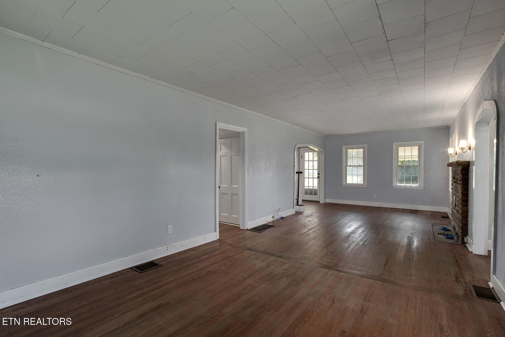 522 Court Street Wartburg TN 37887