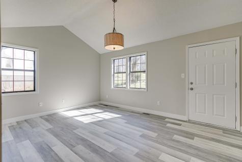 131 Rainbow Circle Columbia TN 38401