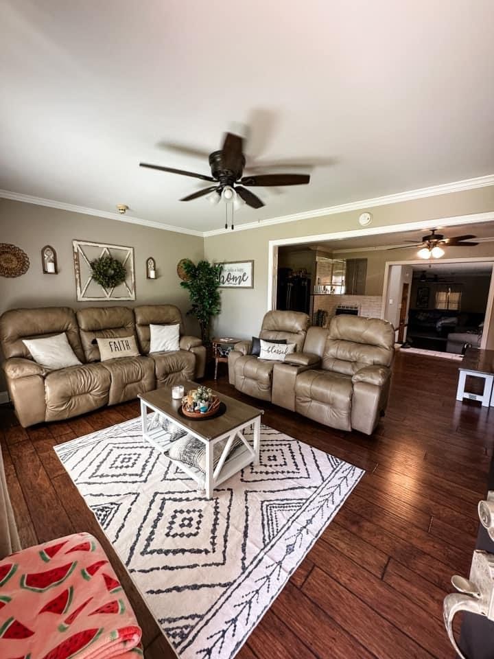 1212 Woodcrest Drive Manchester TN 37355