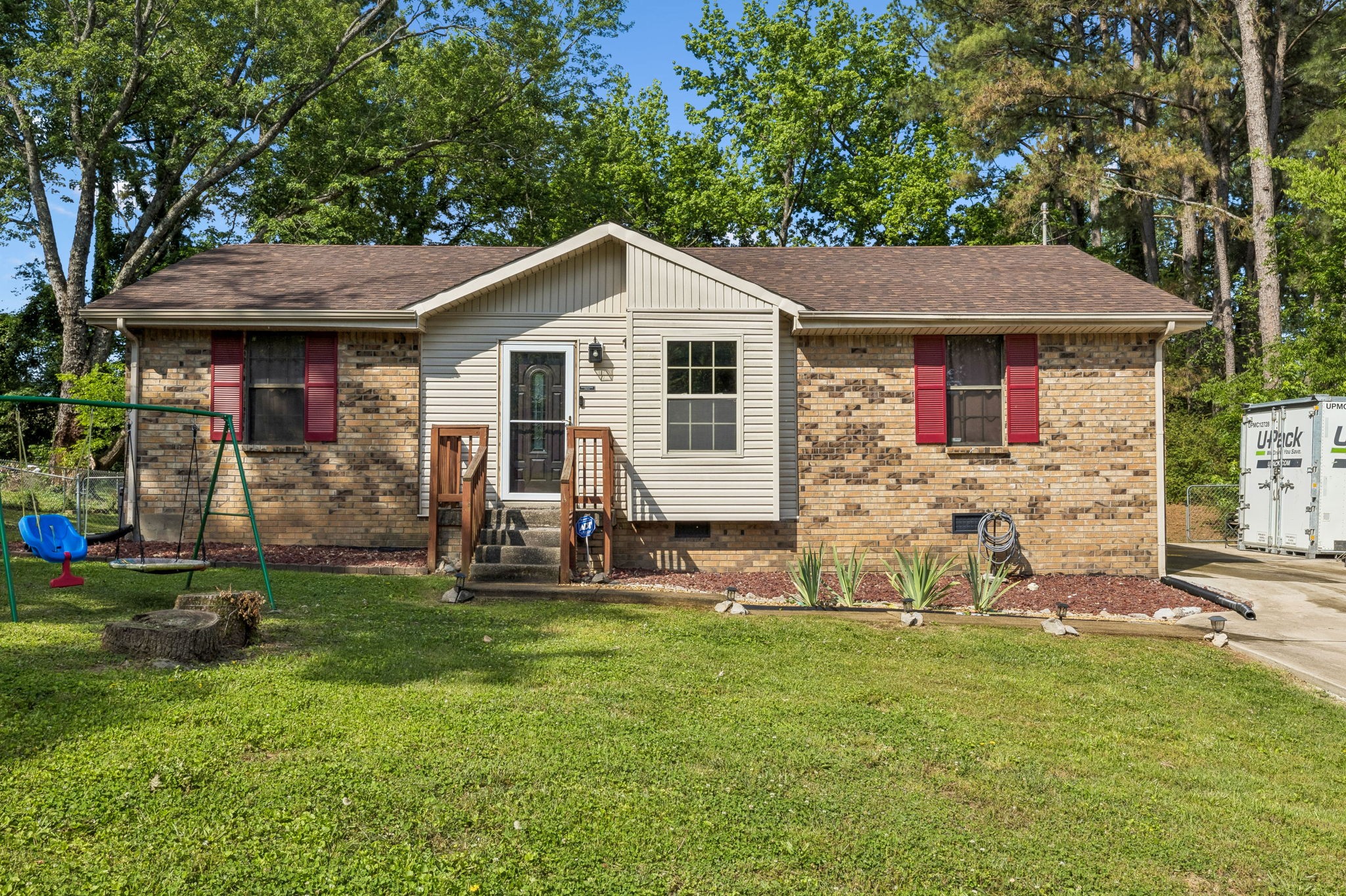 1282 Slayden Circle Clarksville TN 37040