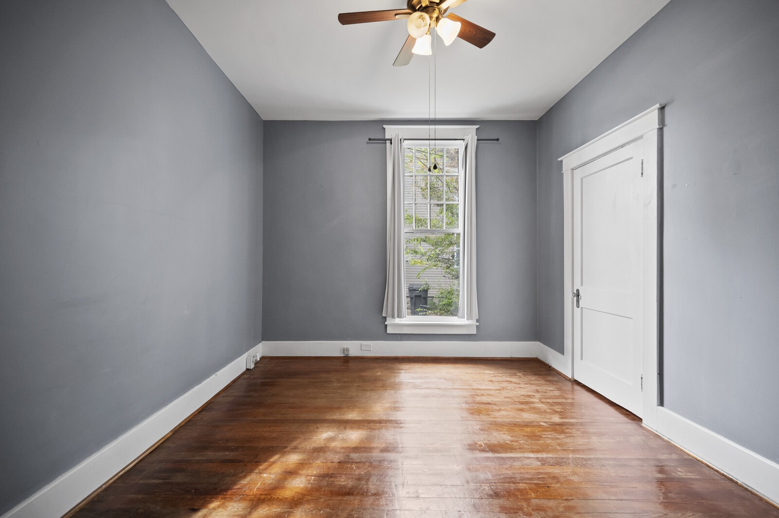 1801 Highland Avenue Columbia TN 38401