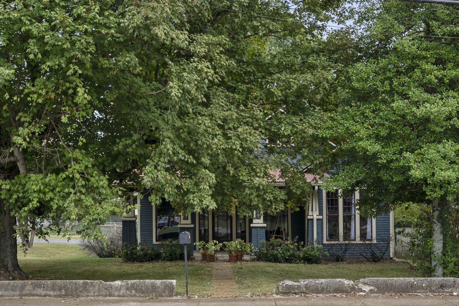 1801 Highland Avenue Columbia TN 38401
