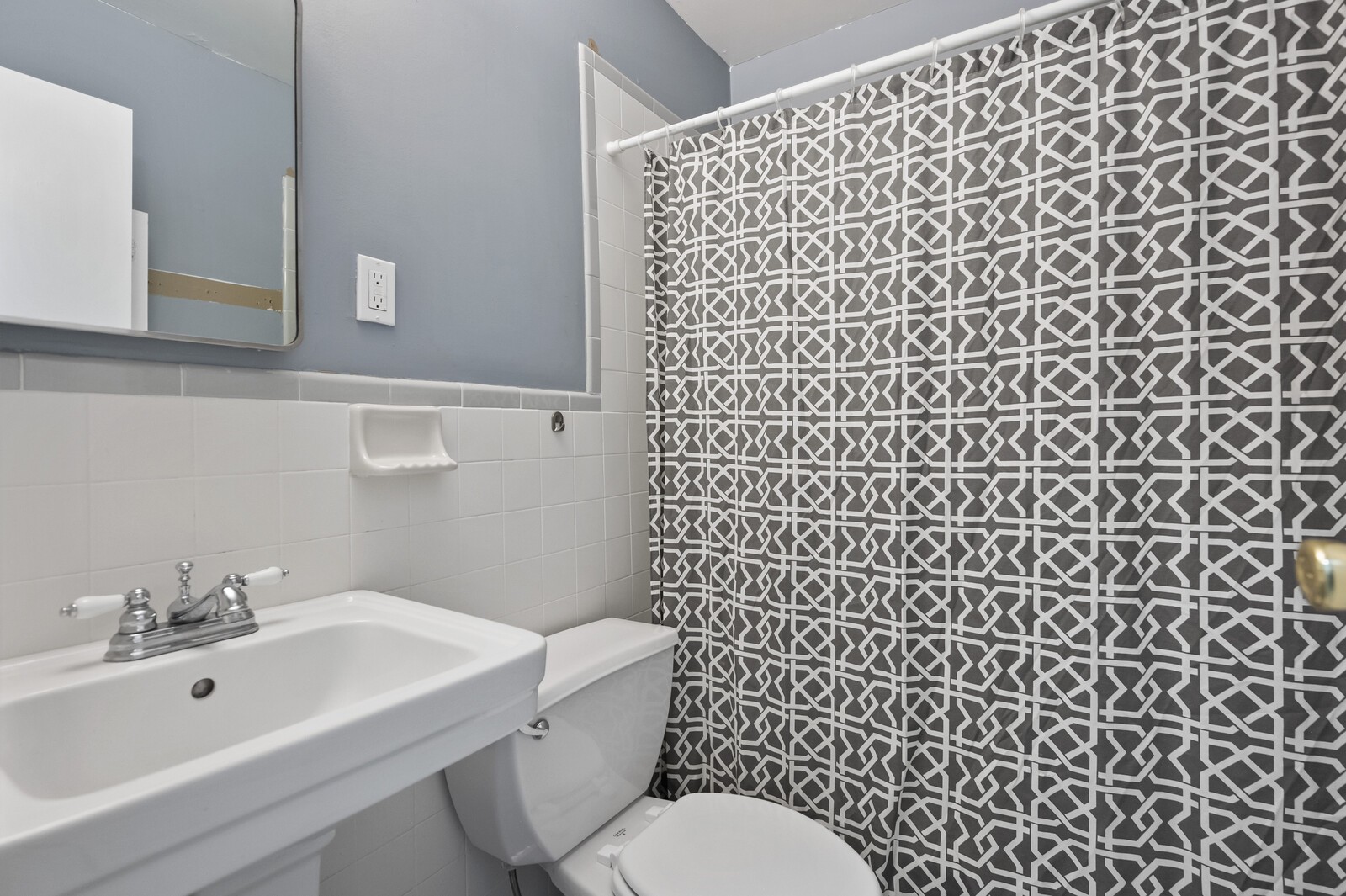 1801 Highland Avenue Columbia TN 38401