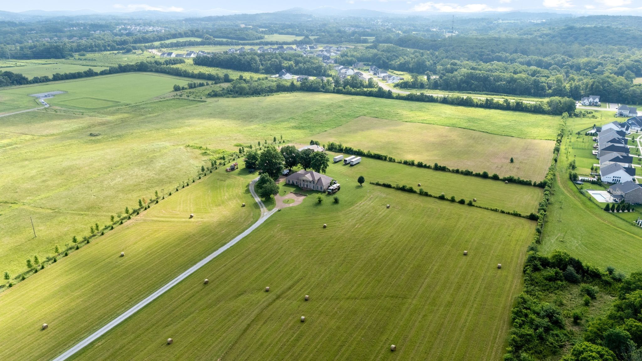 6286 Cox Road Arrington TN 37014