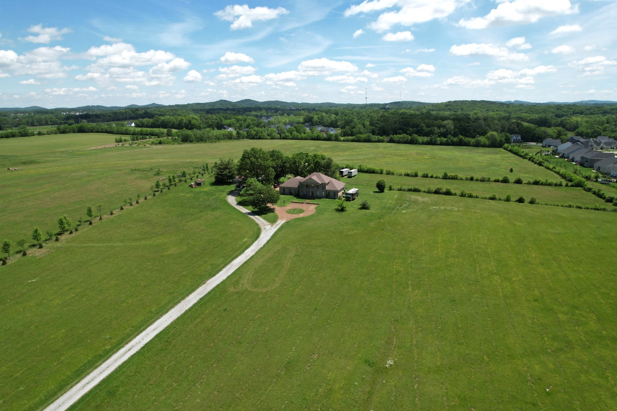 6286 Cox Road Arrington TN 37014