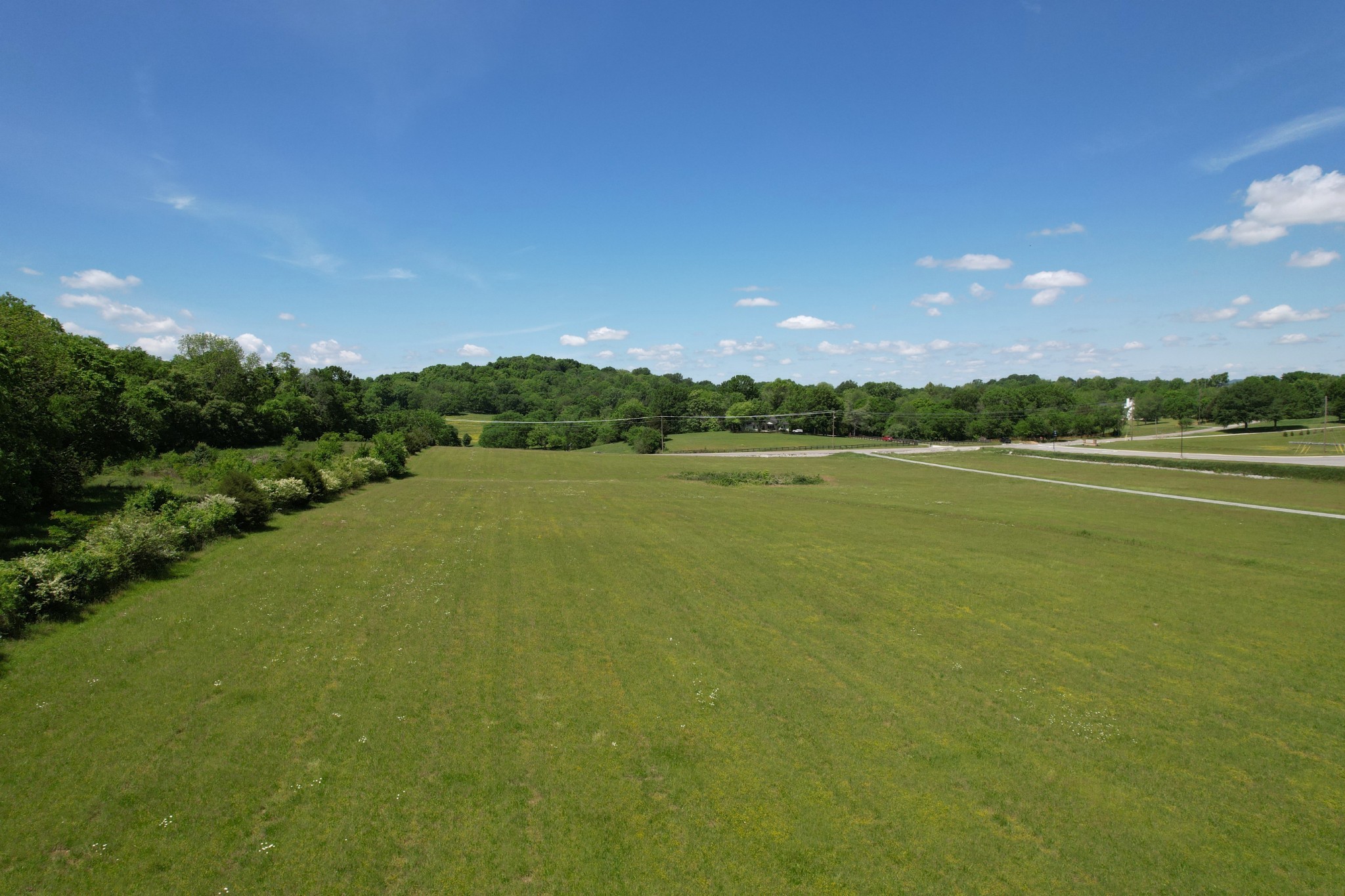 6286 Cox Road Arrington TN 37014