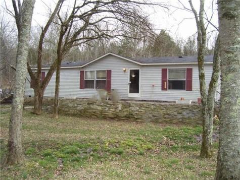 2561 Bell Road Watertown TN 37184