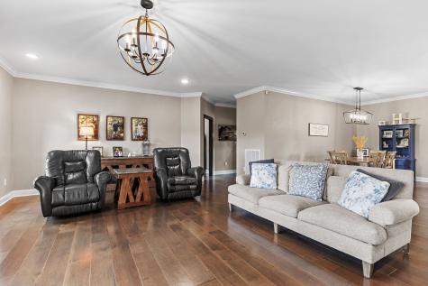 268 Planters Circle Leoma TN 38468