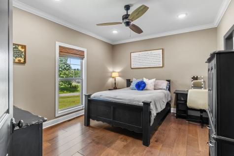 268 Planters Circle Leoma TN 38468