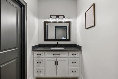 268 Planters Circle Leoma TN 38468