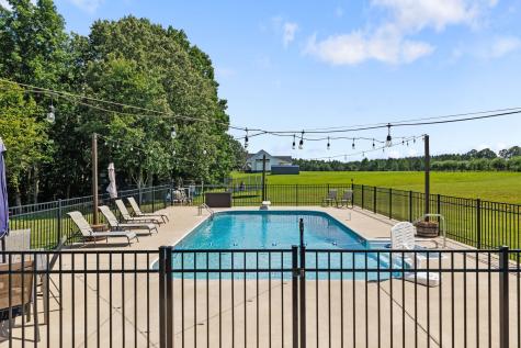 268 Planters Circle Leoma TN 38468