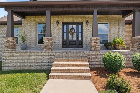 268 Planters Circle Leoma TN 38468