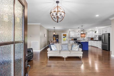 268 Planters Circle Leoma TN 38468