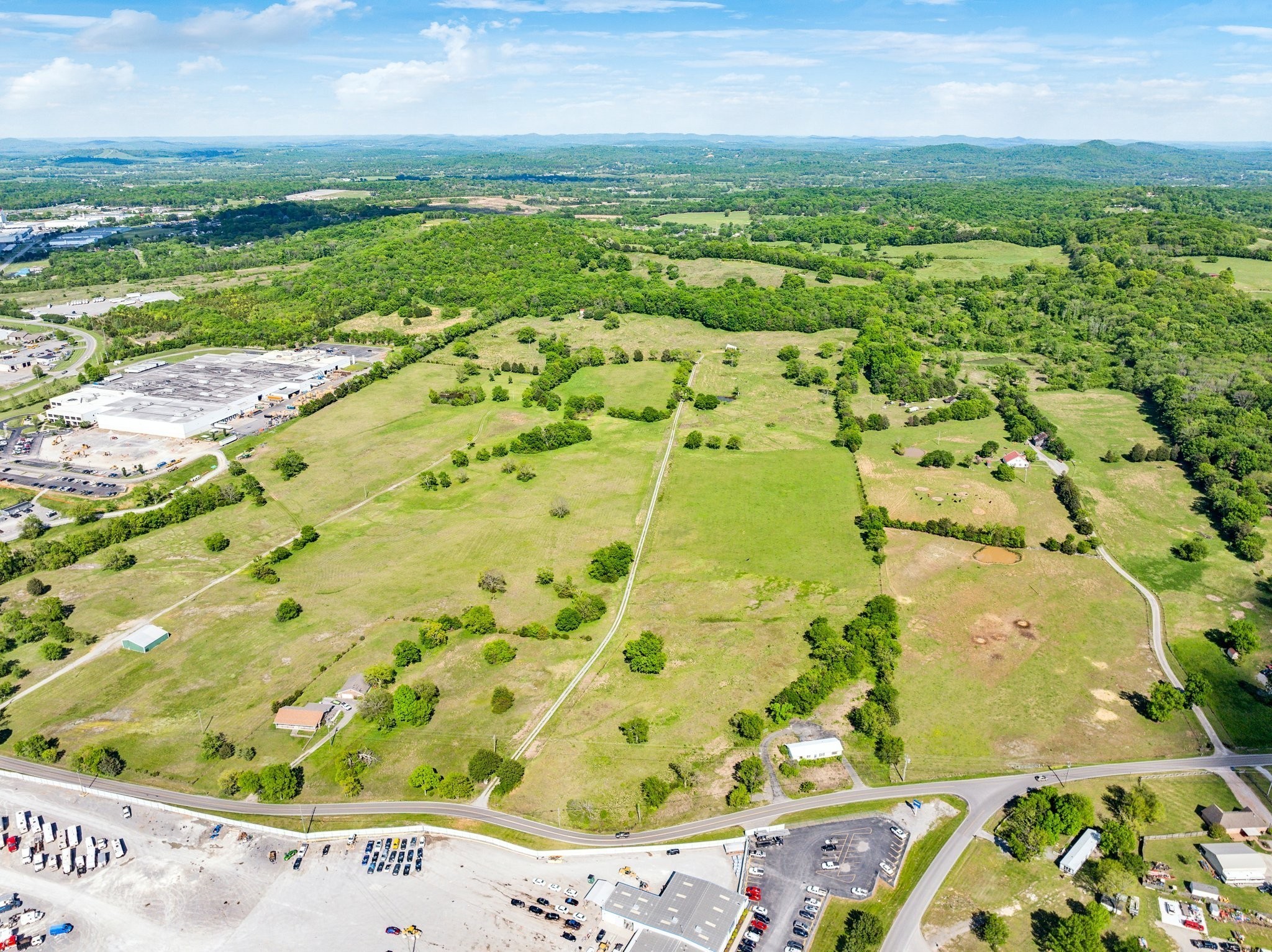 2600 SE Tater Peeler Road Lebanon TN 37090