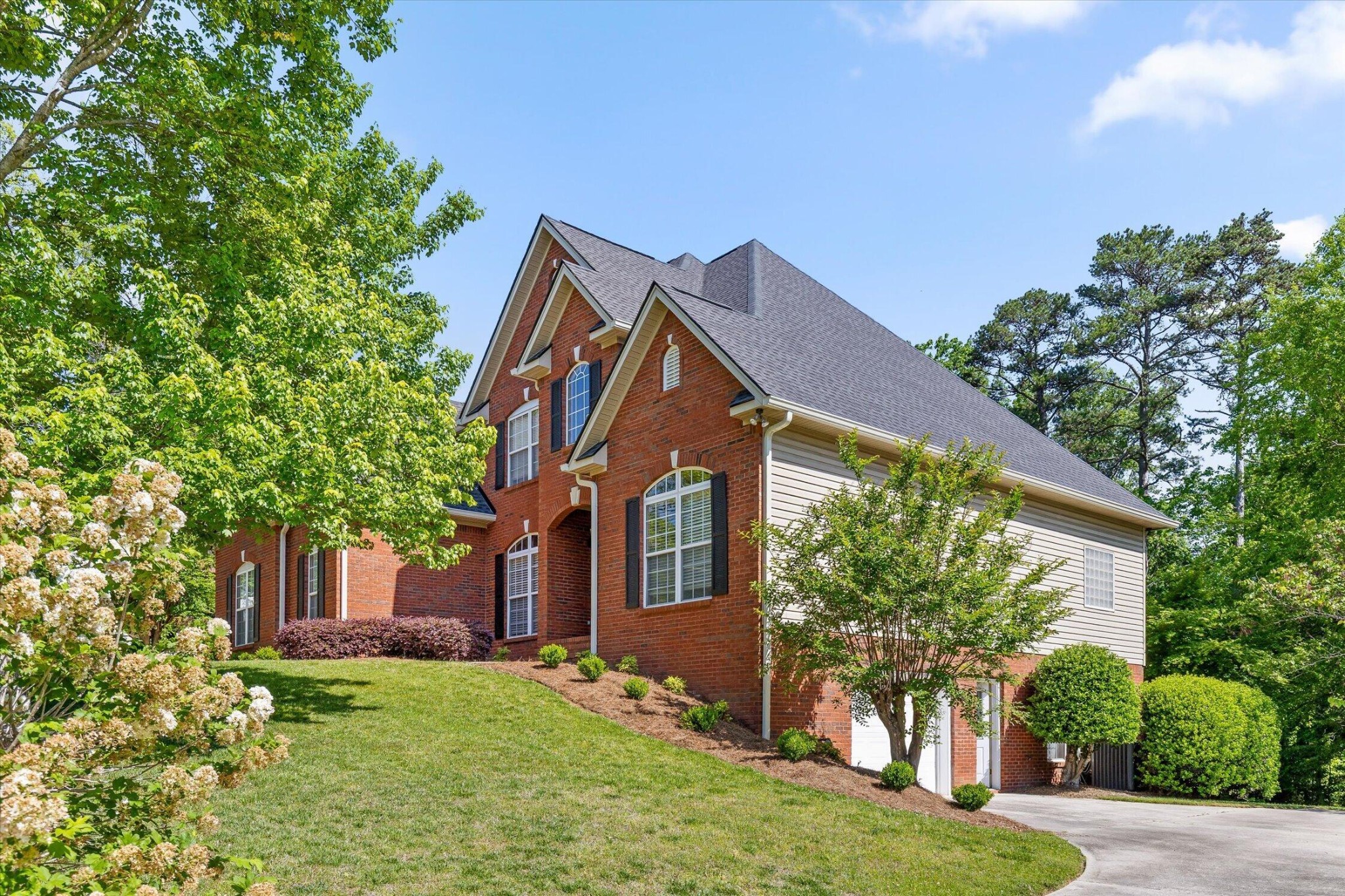 1203 Ivy Manor Court Hixson TN 37343
