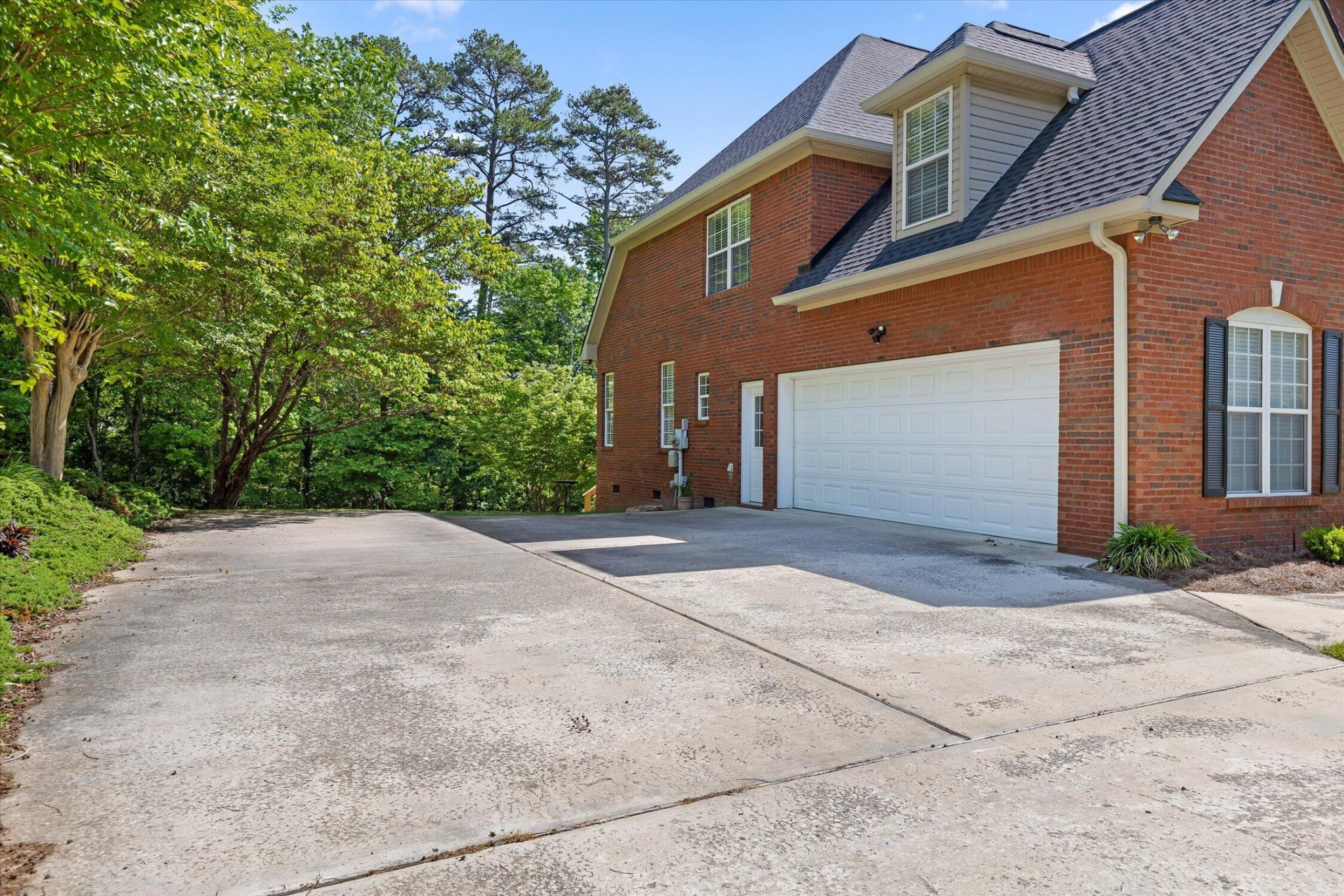 1203 Ivy Manor Court Hixson TN 37343