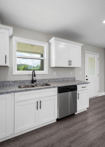 177 Dairy Barn Road Sparta TN 38583