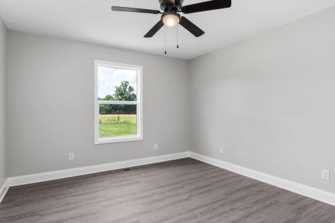 177 Dairy Barn Road Sparta TN 38583