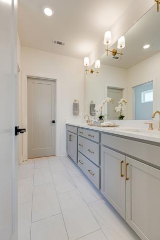 473b Timmons Nashville TN 37211