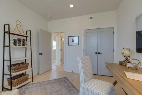 473b Timmons Nashville TN 37211