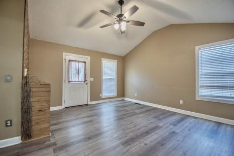 1149 Oak Grove Road Goodspring TN 38460