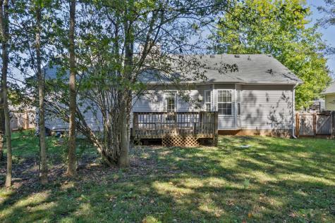 4049 New Grange Circle Clarksville TN 37040
