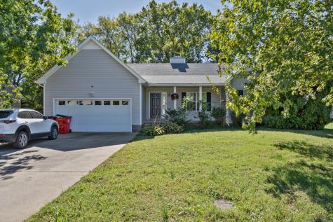 4049 New Grange Circle Clarksville TN 37040