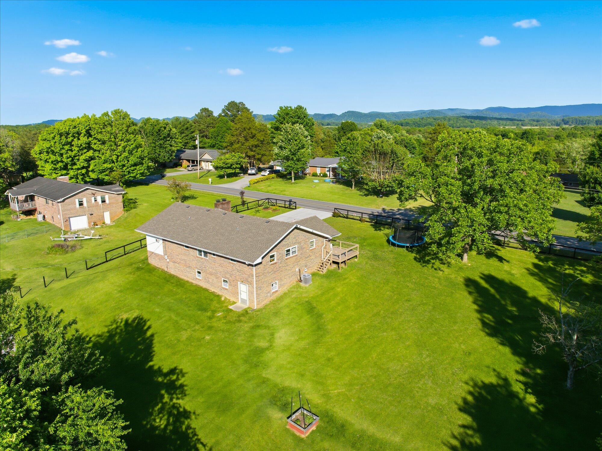 145 County Road 550 Athens TN 37303