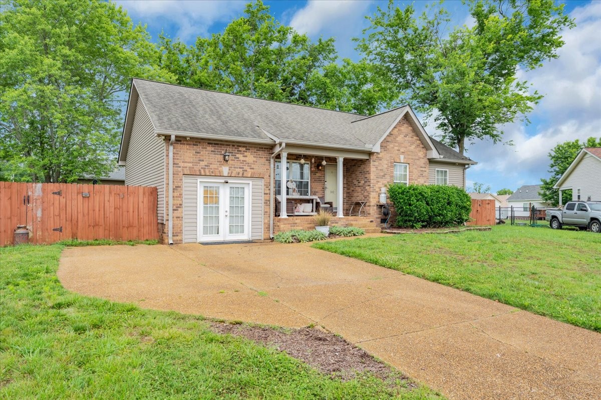 102 Atwood Court Lebanon TN 37087