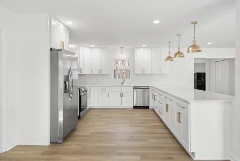 201 Porter Circle Columbia TN 38401