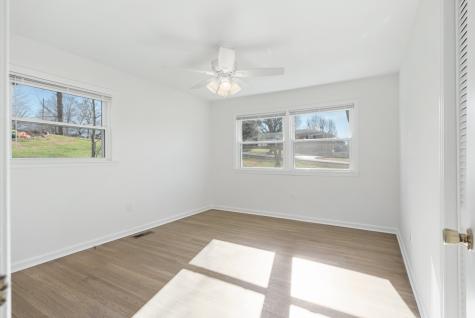201 Porter Circle Columbia TN 38401