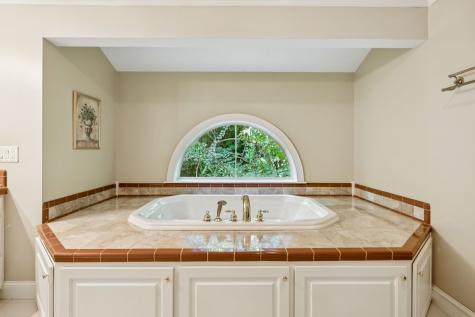 137 Lw Lacy Road Celina TN 38551
