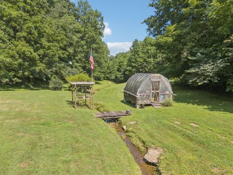 137 Lw Lacy Road Celina TN 38551