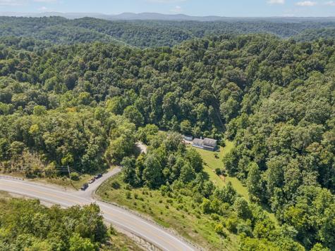 137 Lw Lacy Road Celina TN 38551