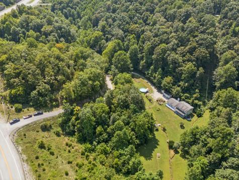 137 Lw Lacy Road Celina TN 38551