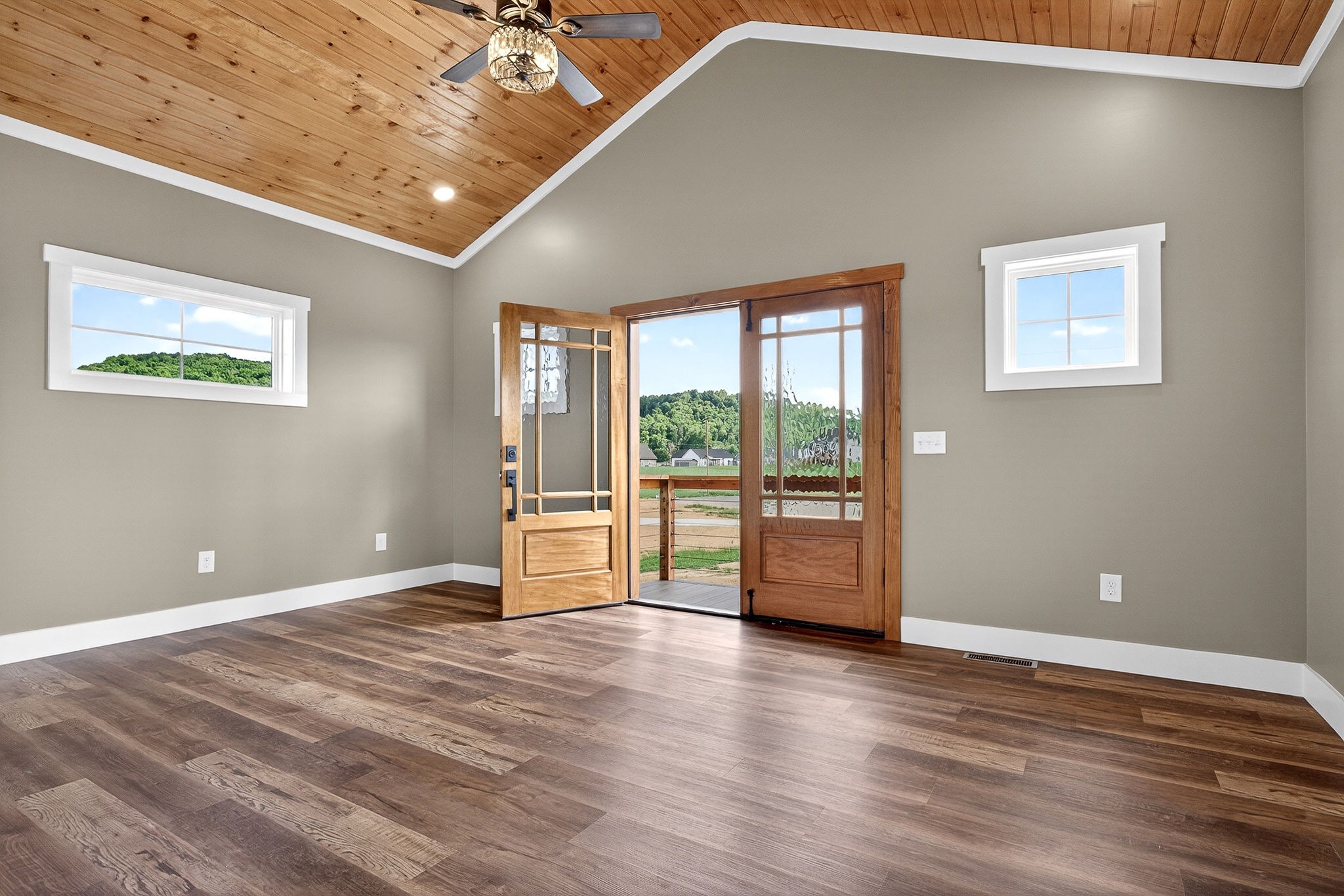 123 Cattlemans Drive Sparta TN 38583