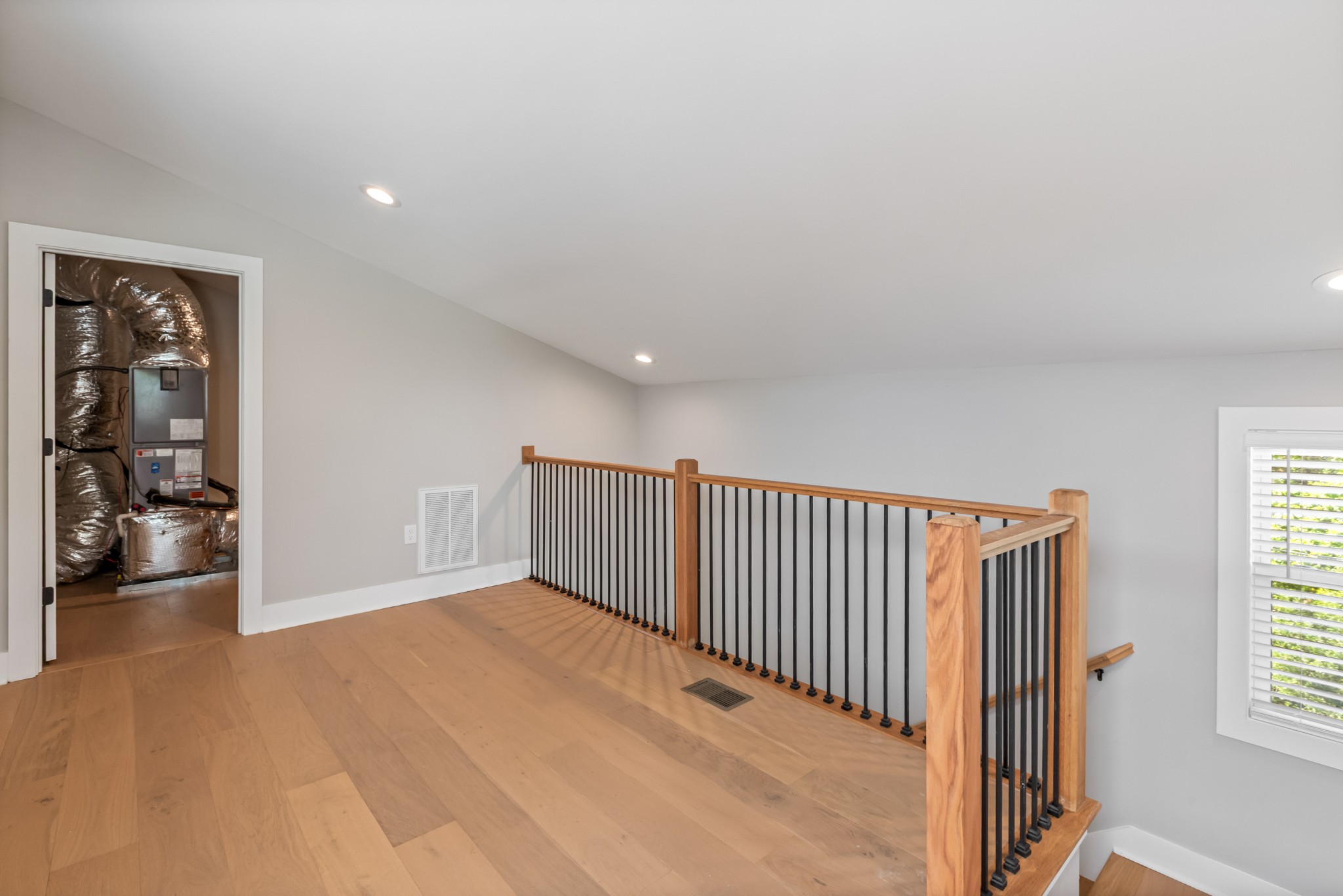 2142 Oakland Street Nashville TN 37210