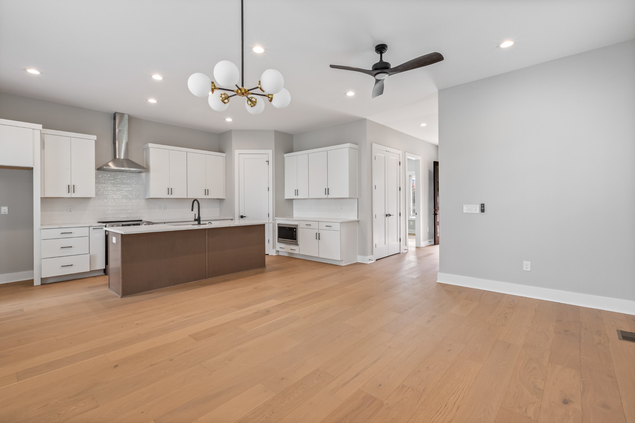 2142 Oakland Street Nashville TN 37210