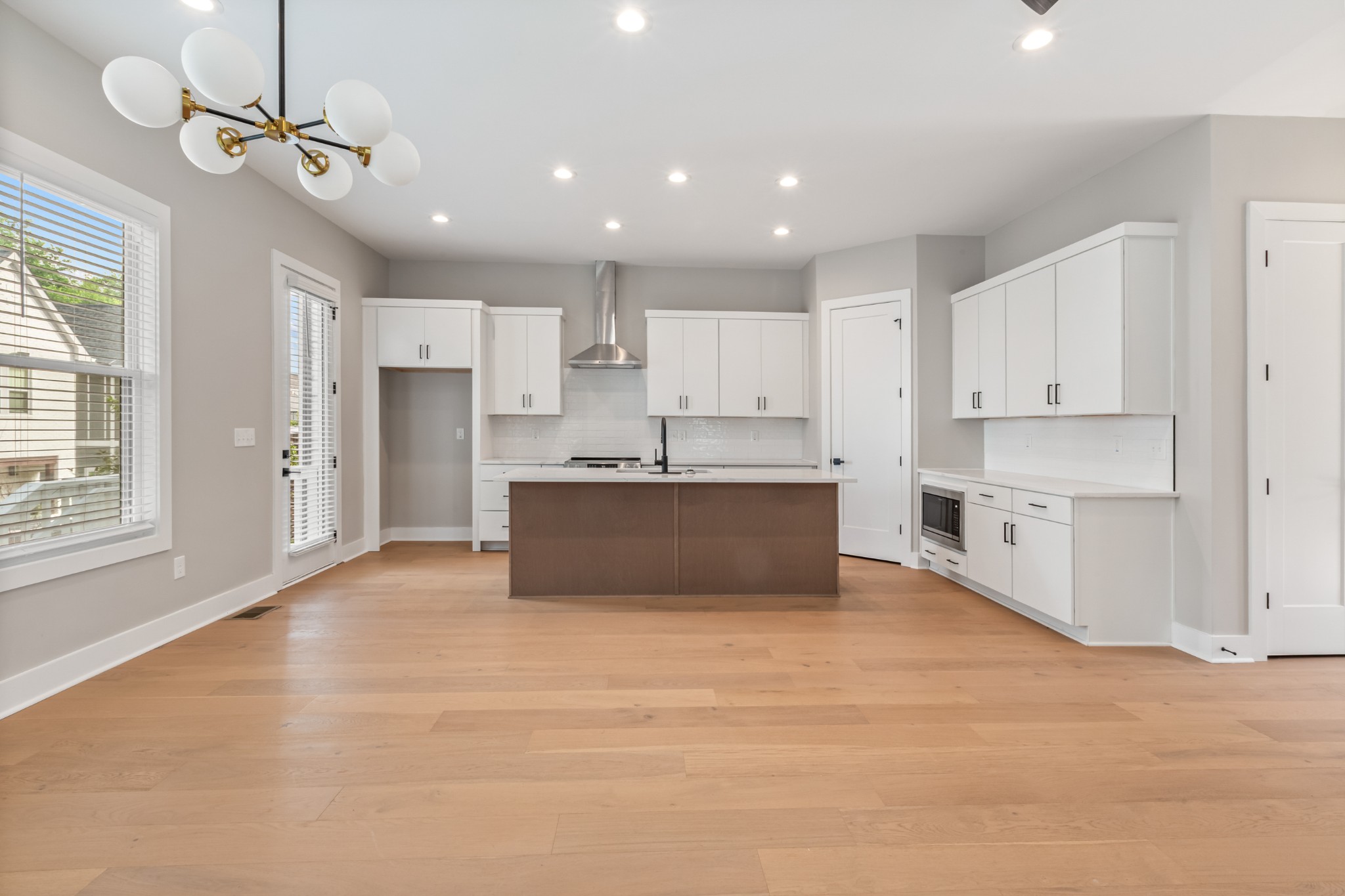 2142 Oakland Street Nashville TN 37210
