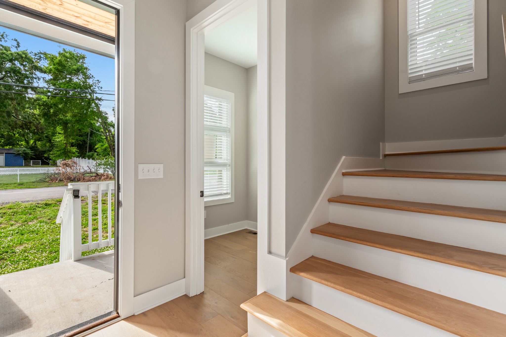 2142 Oakland Street Nashville TN 37210