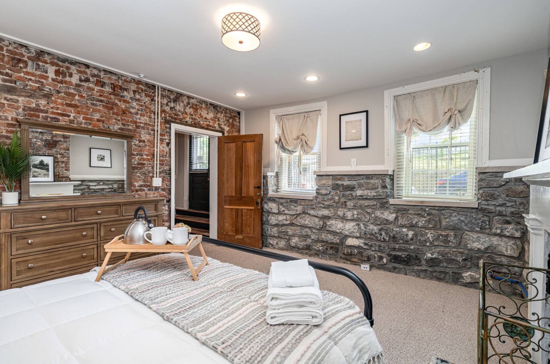 513 3rd Ave, S Nashville TN 37210