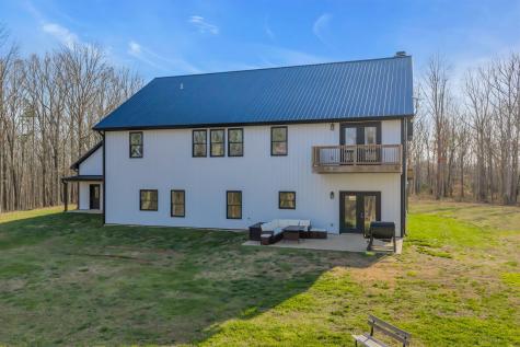 1658 Apache Trail Pegram TN 37143