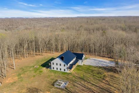 1658 Apache Trail Pegram TN 37143