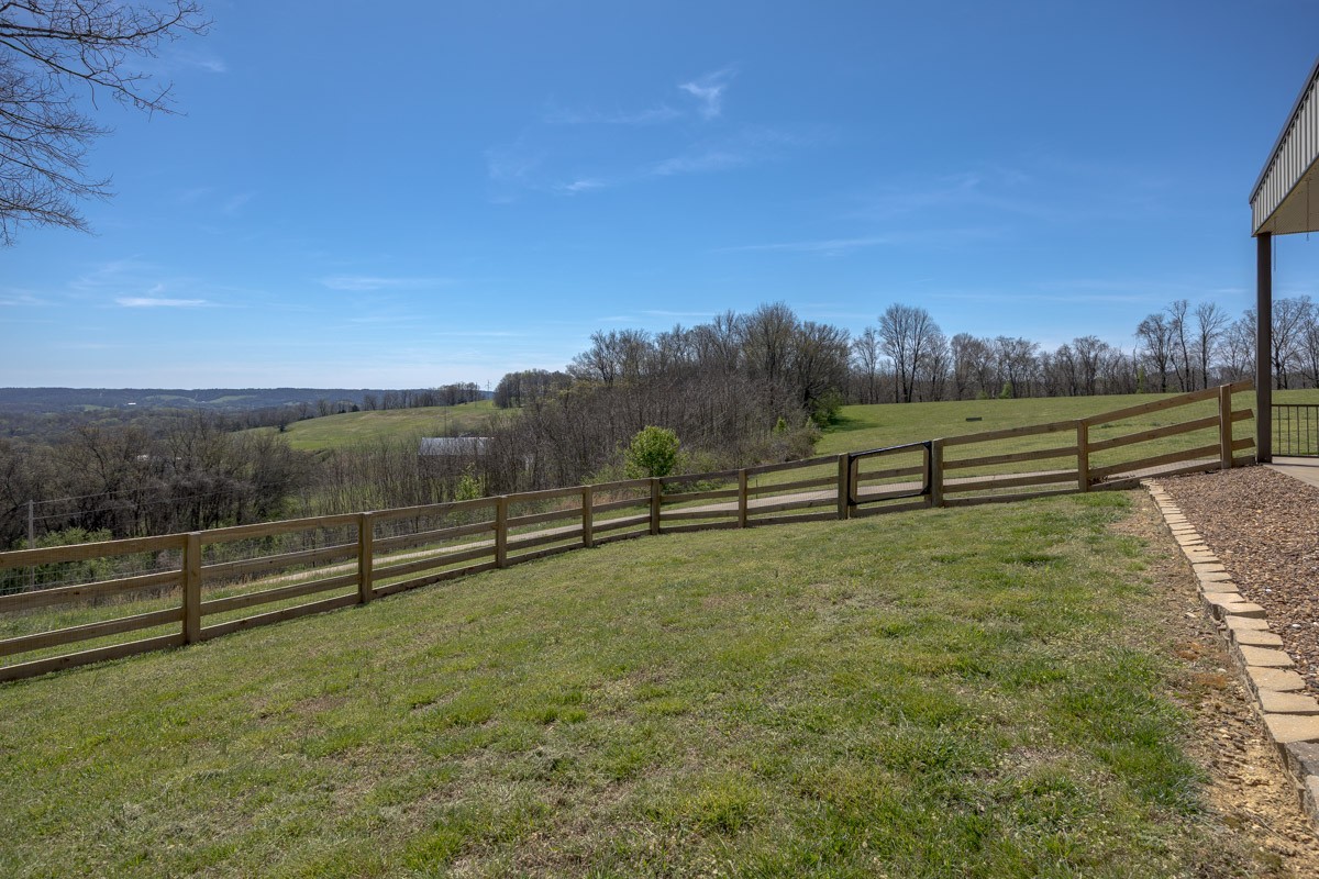 1690 Ramblewood Drive Lewisburg TN 37091